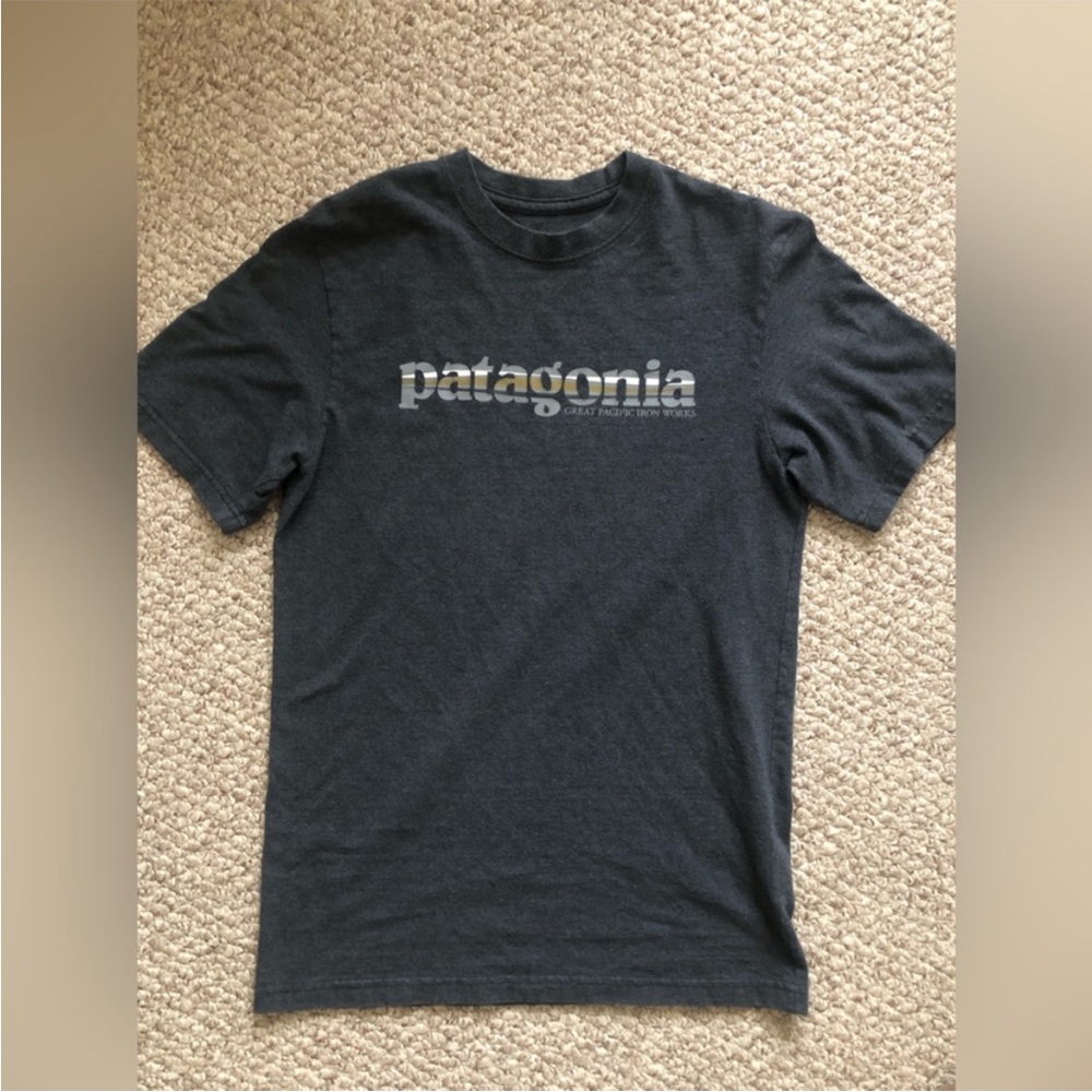 Patagonia Great Pacific Iron Works T-Shirt XS